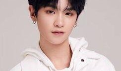 黄明昊爆料知乎新闻